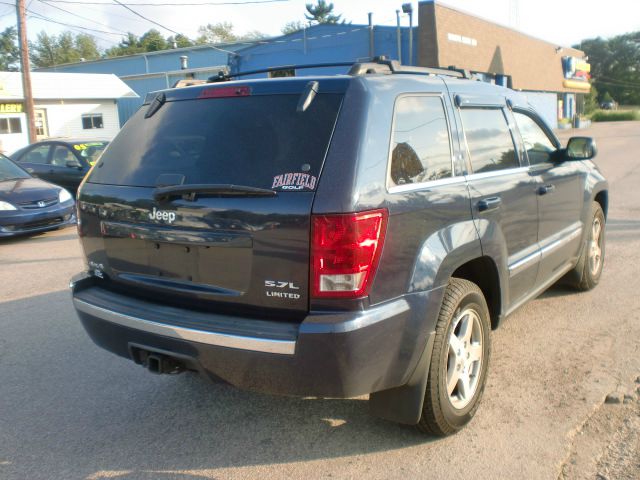 2005 Jeep Grand Cherokee Super
