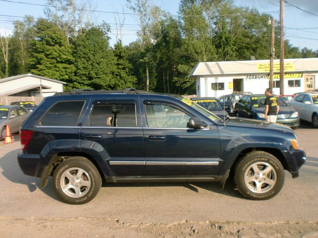 2005 Jeep Grand Cherokee Super
