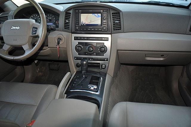 2005 Jeep Grand Cherokee LS