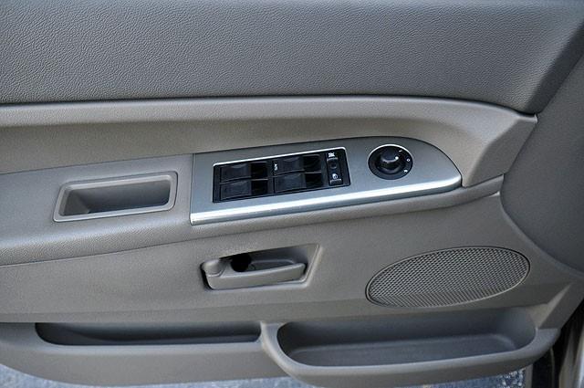 2005 Jeep Grand Cherokee LS