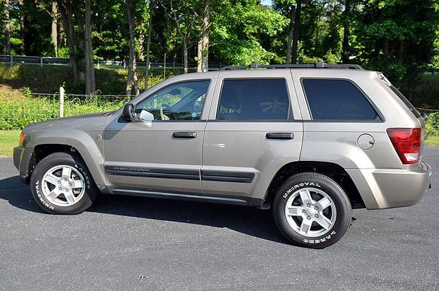 2005 Jeep Grand Cherokee LS