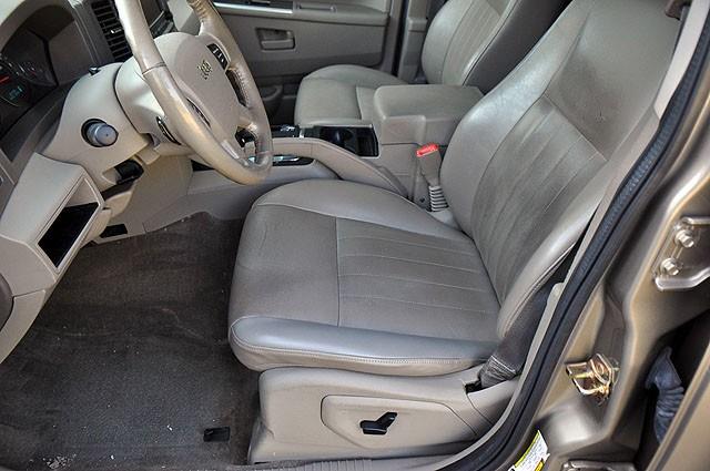 2005 Jeep Grand Cherokee LS