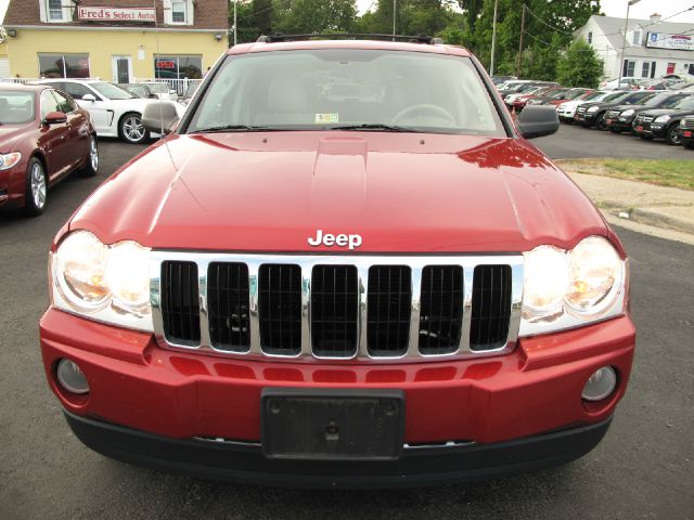 2005 Jeep Grand Cherokee Super