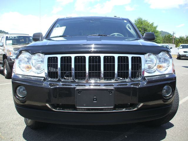 2005 Jeep Grand Cherokee Super