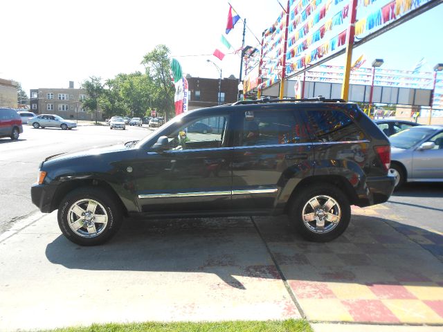 2005 Jeep Grand Cherokee Super