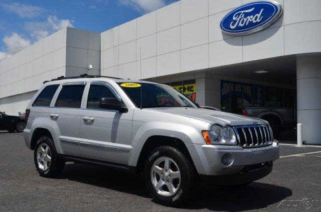 2005 Jeep Grand Cherokee SLT 25