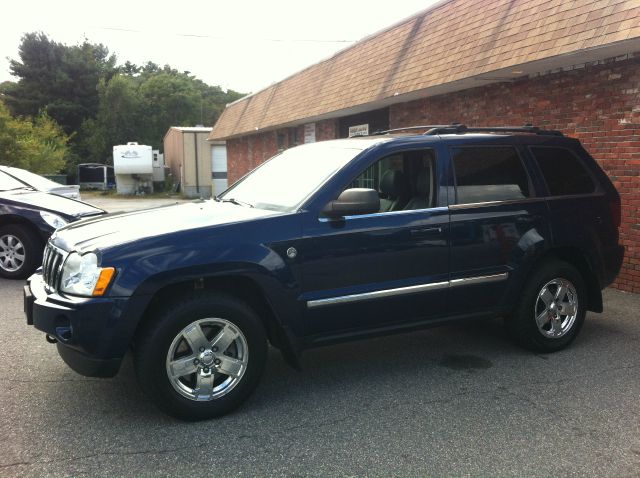 2005 Jeep Grand Cherokee Super