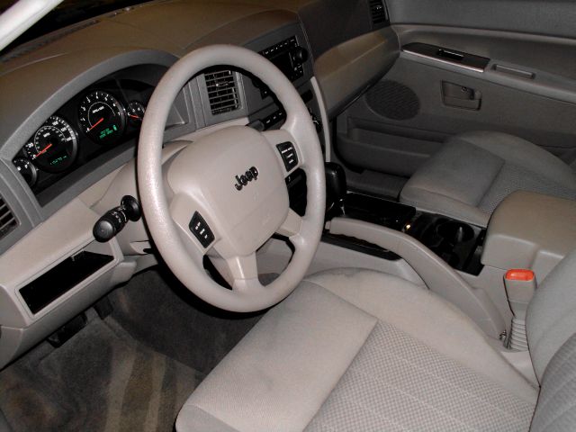2005 Jeep Grand Cherokee Base W/nav.sys