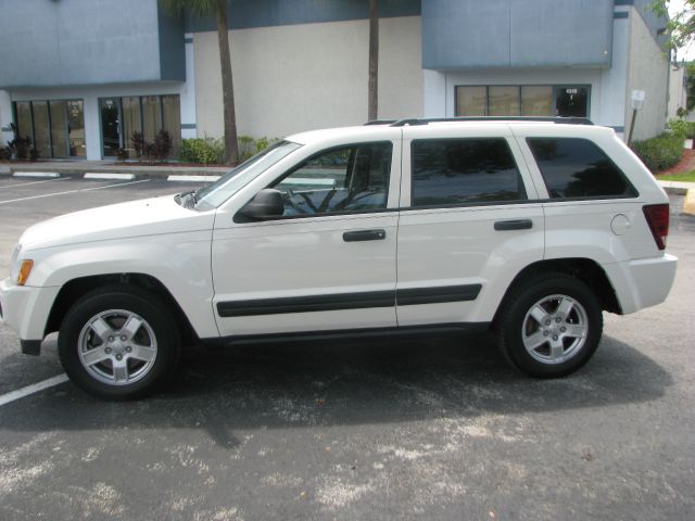 2005 Jeep Grand Cherokee 3.5 SL W/nav