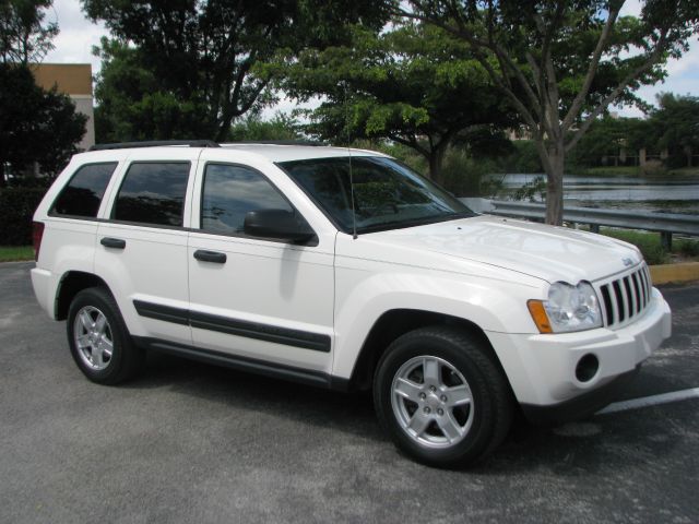 2005 Jeep Grand Cherokee 3.5 SL W/nav
