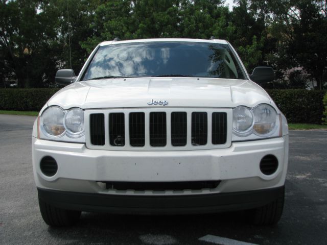 2005 Jeep Grand Cherokee 3.5 SL W/nav