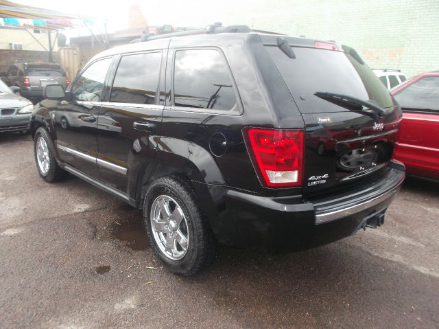 2006 Jeep Grand Cherokee Super
