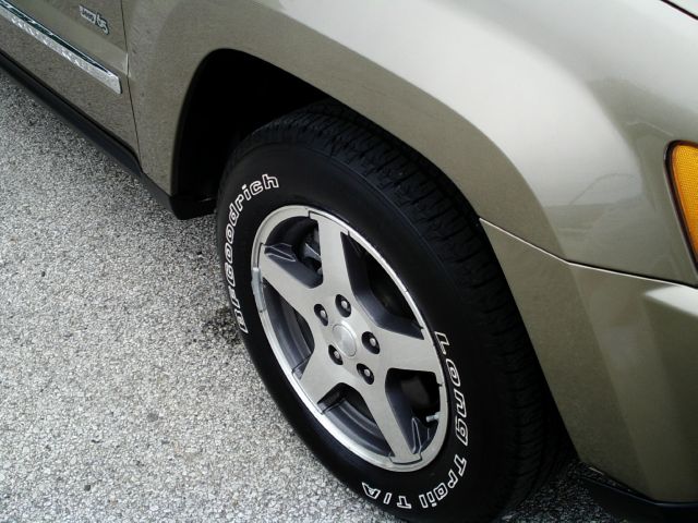 2006 Jeep Grand Cherokee Base W/nav.sys