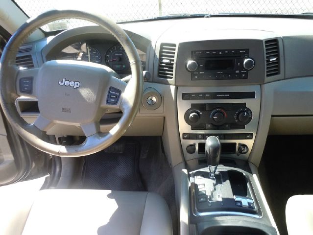 2006 Jeep Grand Cherokee Base W/nav.sys