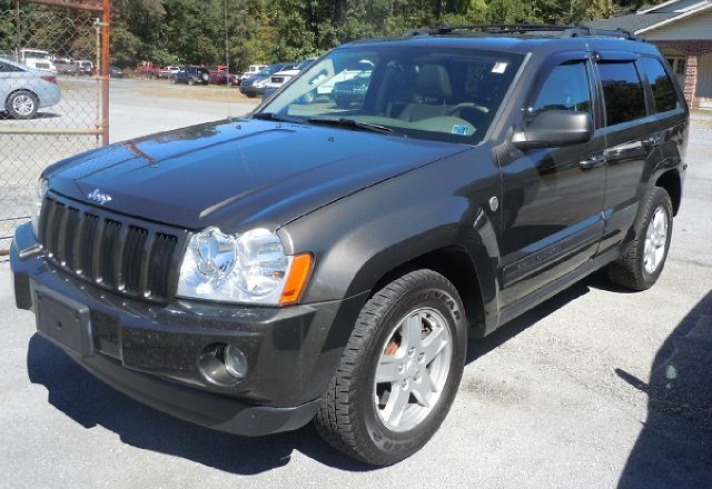 2006 Jeep Grand Cherokee Base W/nav.sys
