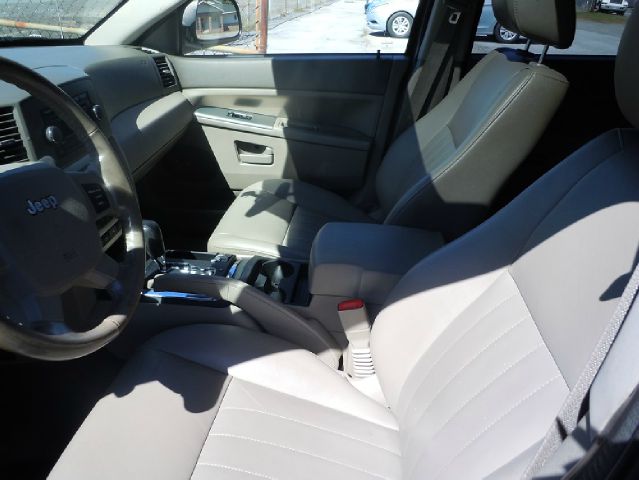 2006 Jeep Grand Cherokee Base W/nav.sys