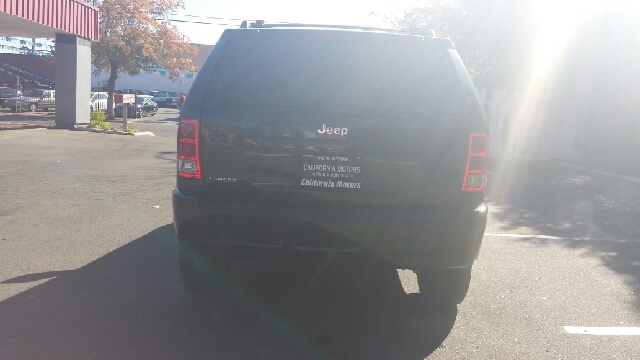 2006 Jeep Grand Cherokee Sedan 4dr