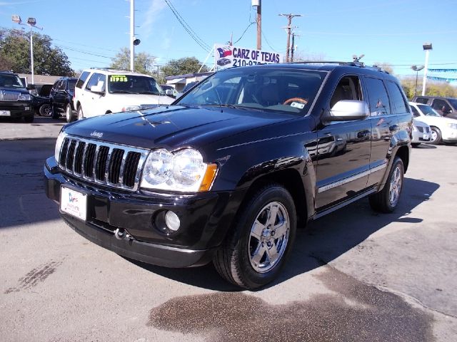 2006 Jeep Grand Cherokee 2004 Chevrolet Z06