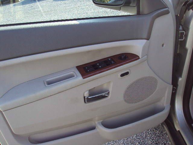 2006 Jeep Grand Cherokee Super
