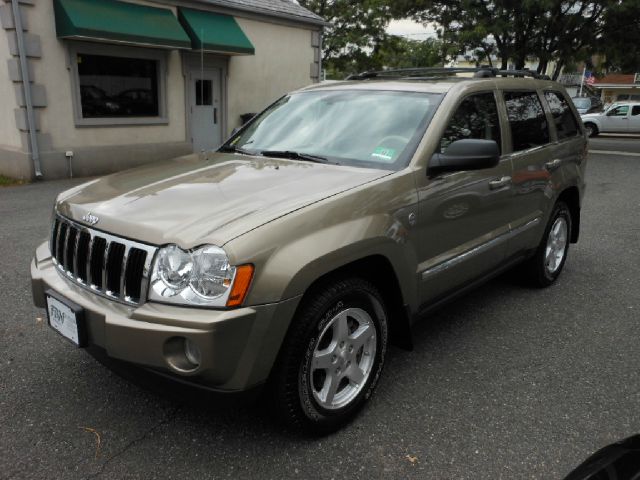 2006 Jeep Grand Cherokee Super