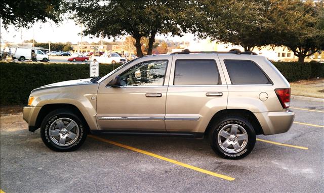 2006 Jeep Grand Cherokee SLT 25