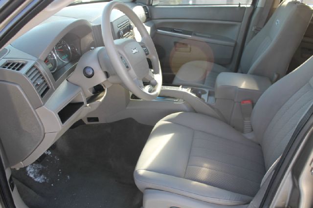 2006 Jeep Grand Cherokee Base W/nav.sys