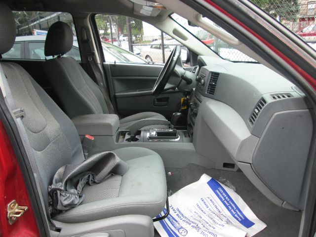 2006 Jeep Grand Cherokee Base W/nav.sys