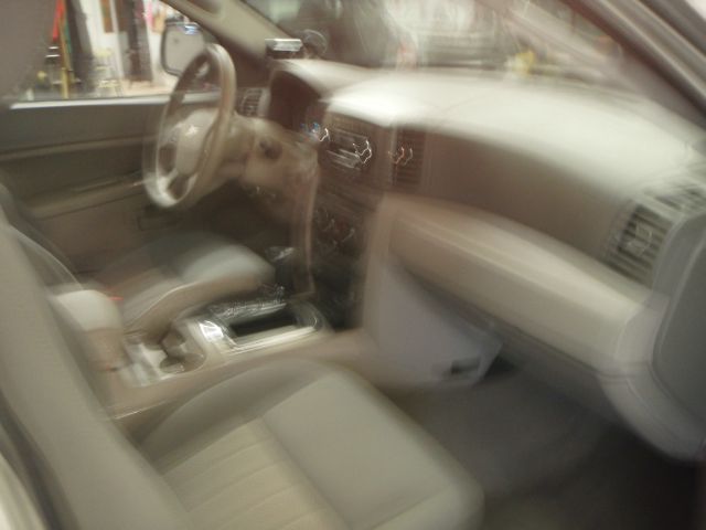 2006 Jeep Grand Cherokee Base W/nav.sys