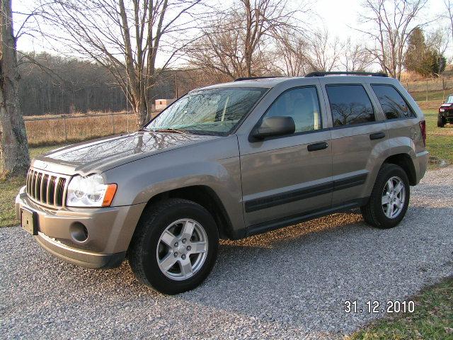2006 Jeep Grand Cherokee Unknown
