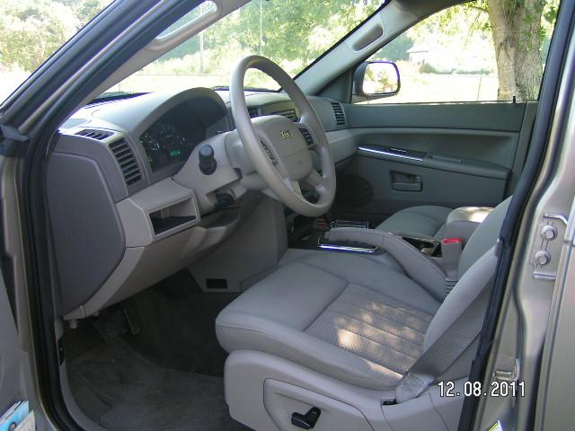 2006 Jeep Grand Cherokee Unknown