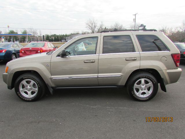 2006 Jeep Grand Cherokee Super