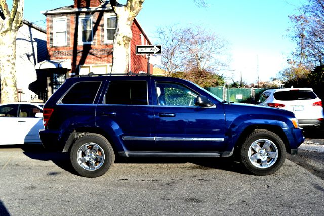 2006 Jeep Grand Cherokee Super