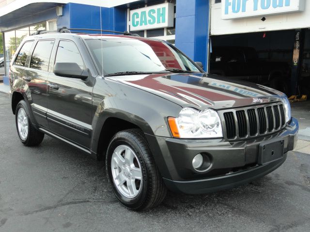 2006 Jeep Grand Cherokee ES ... Gas Saver 999 Down