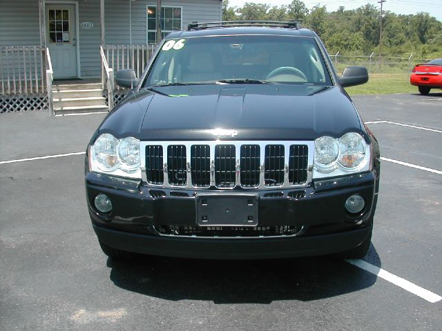 2006 Jeep Grand Cherokee Super