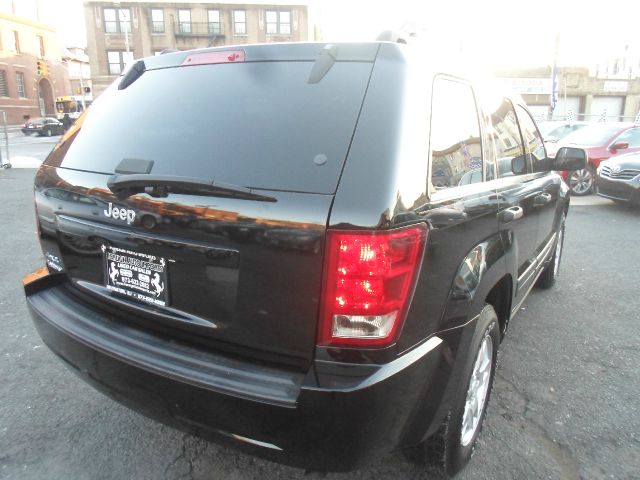 2006 Jeep Grand Cherokee Base W/nav.sys