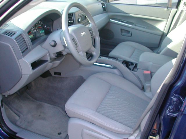 2006 Jeep Grand Cherokee Base W/nav.sys