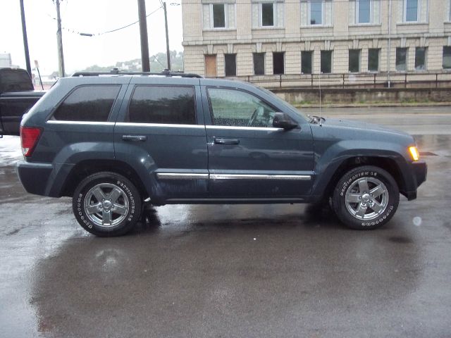 2007 Jeep Grand Cherokee Super