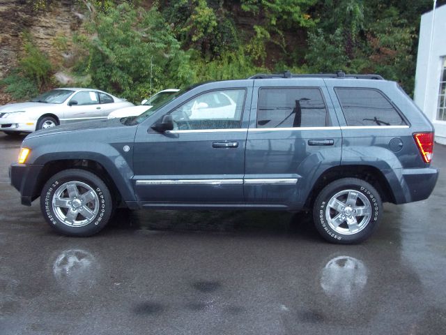 2007 Jeep Grand Cherokee Super