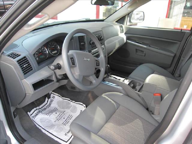2007 Jeep Grand Cherokee LS