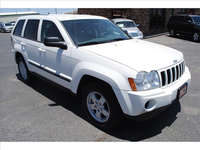2007 Jeep Grand Cherokee 323i Sport Package
