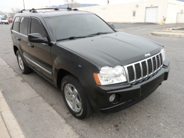 2007 Jeep Grand Cherokee 2.4i Sedan