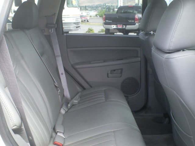 2007 Jeep Grand Cherokee Base W/nav.sys