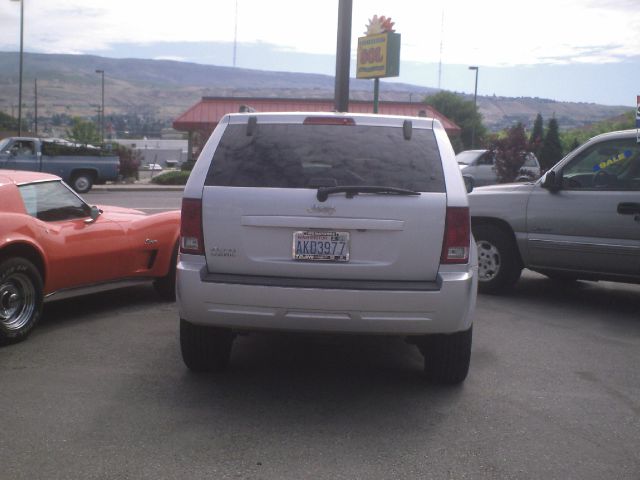2007 Jeep Grand Cherokee Base W/nav.sys