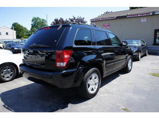 2007 Jeep Grand Cherokee LS