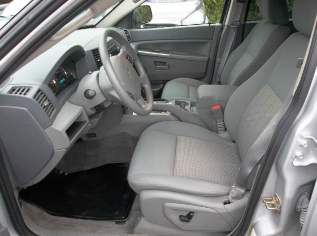 2007 Jeep Grand Cherokee Base W/nav.sys