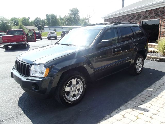 2007 Jeep Grand Cherokee Sedan 4dr