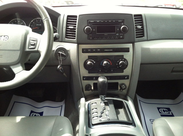 2007 Jeep Grand Cherokee Base W/nav.sys