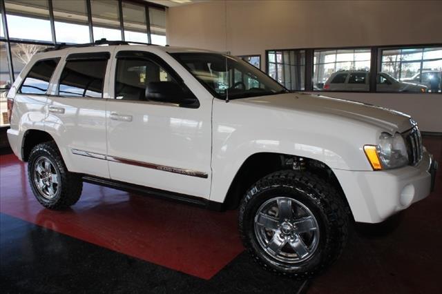2007 Jeep Grand Cherokee Navi