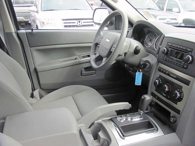 2007 Jeep Grand Cherokee LS