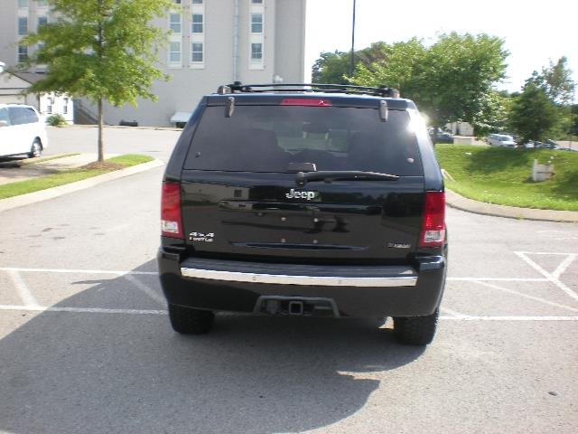 2007 Jeep Grand Cherokee Super